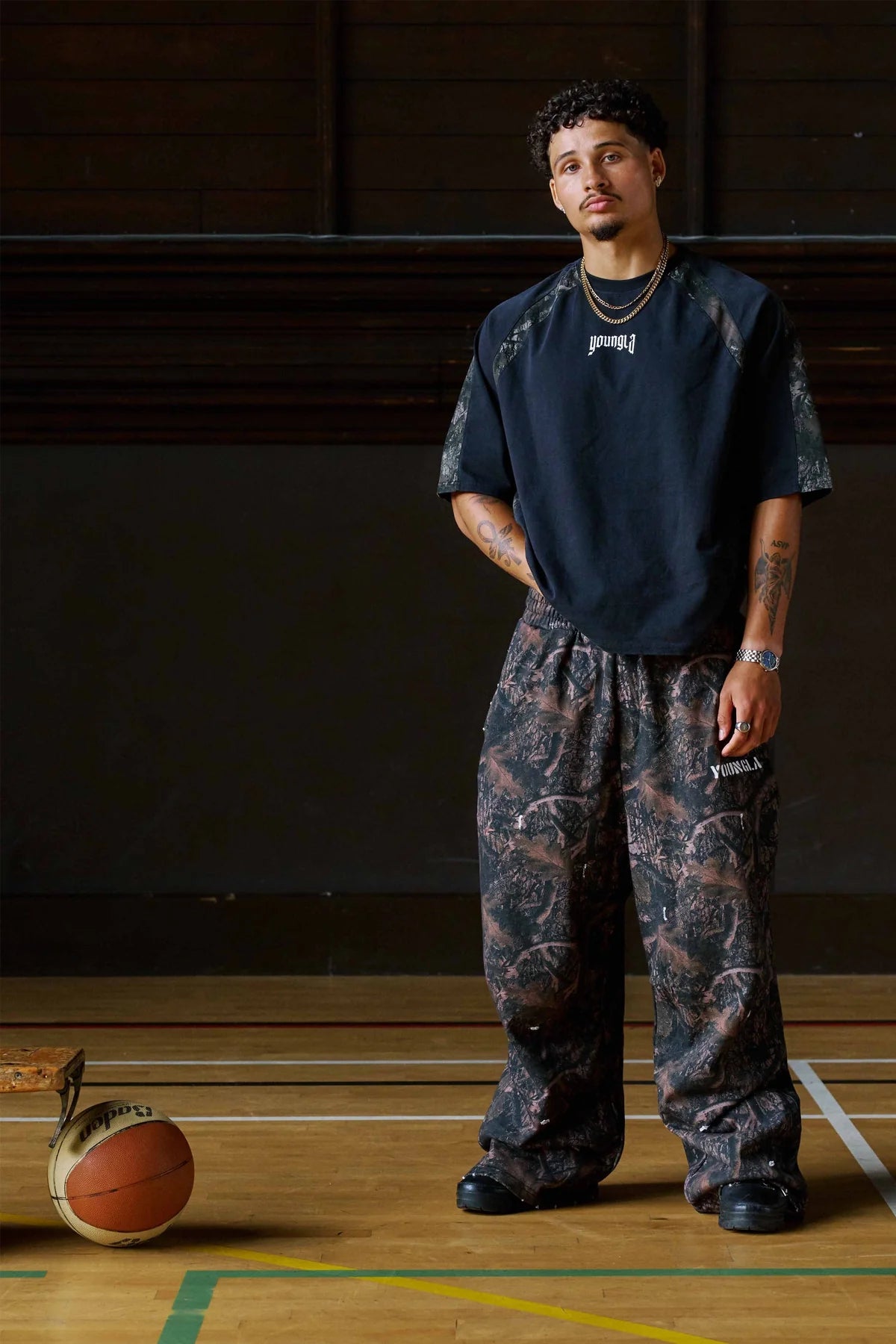 BAGGY ASS SWEATS