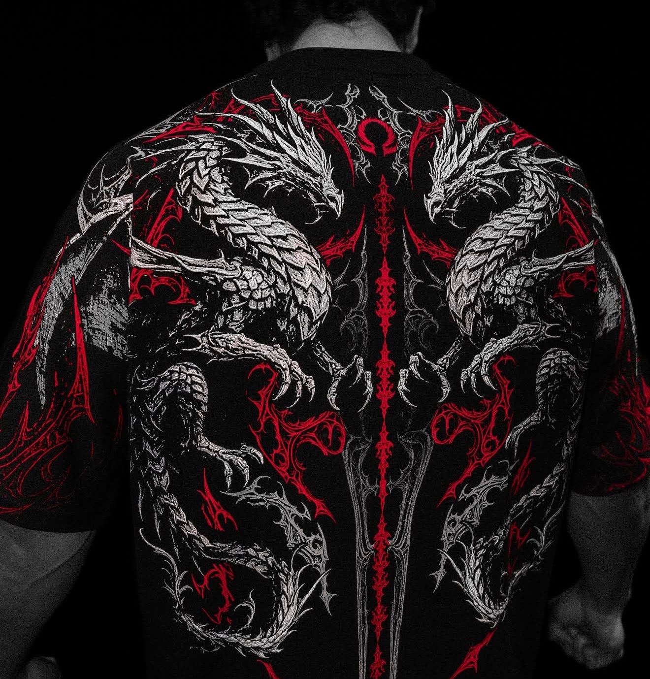 Breathe Divinity , Dragón Blade , Oversized , ( Heavenly Red )