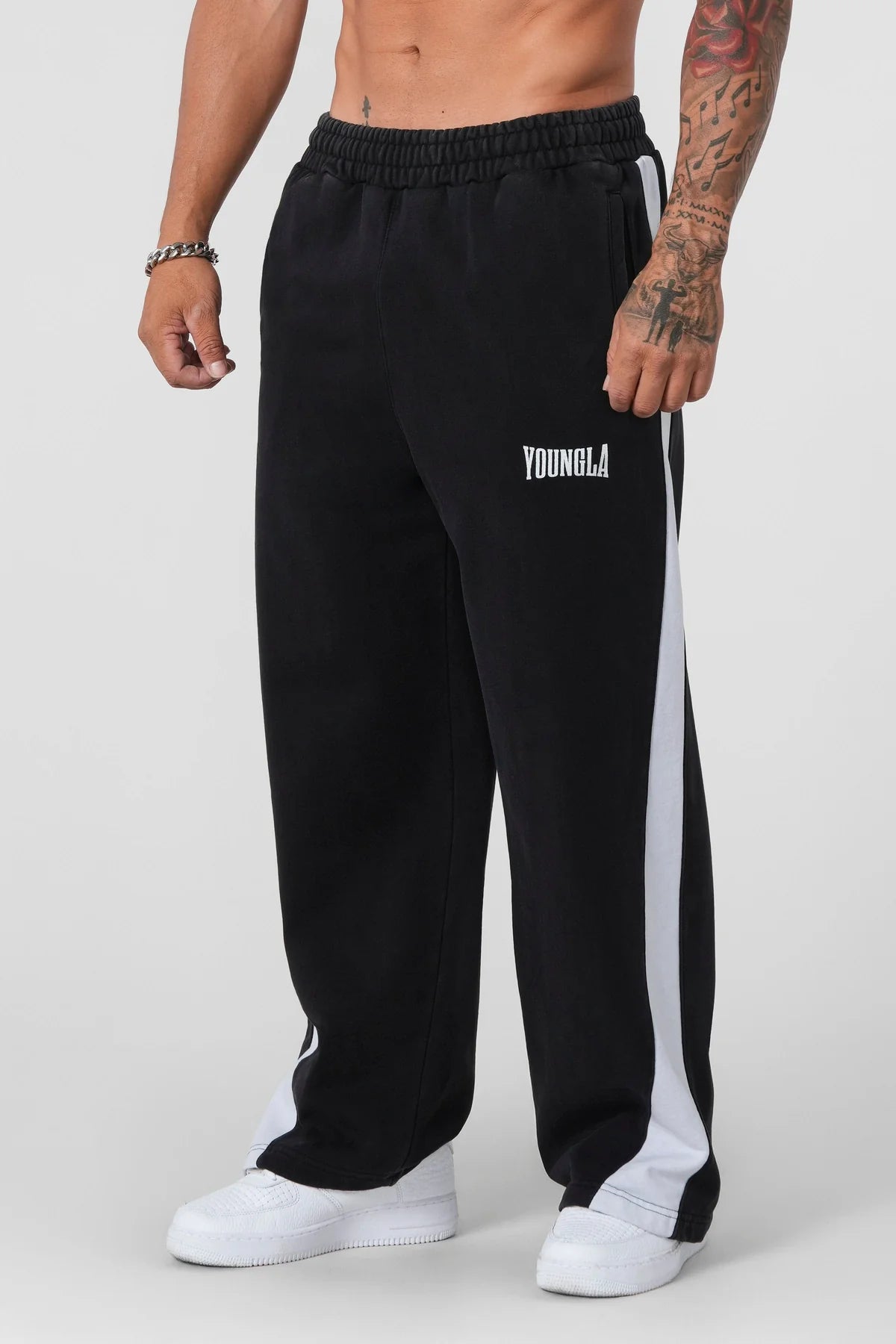Youngla, Stellar Sweats