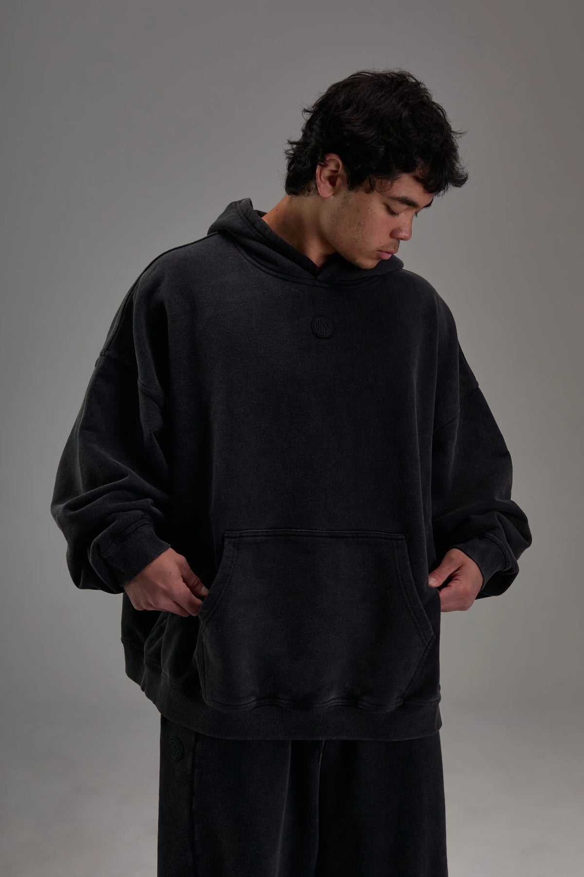 Controlled Insanity , Heavyweight Pull Over