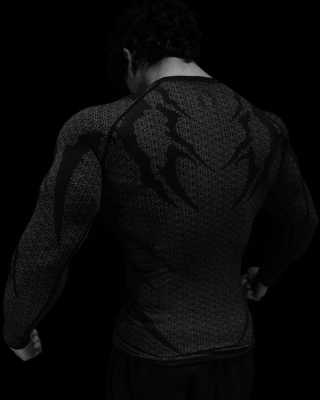 Breathe Divinity , Doomtech , Compression Longsleeve ( DARKNESS ) pronto en stock ( Reserva disponible )