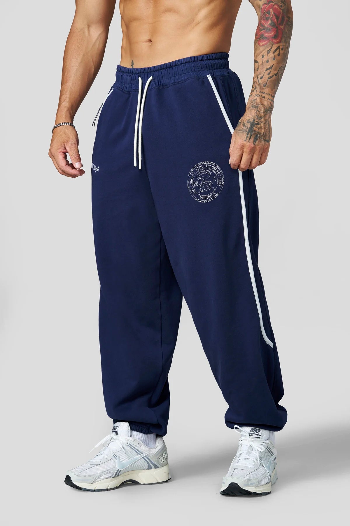 Youngla , GOLDEN ERA PIPING JOGGERS ( Navy)