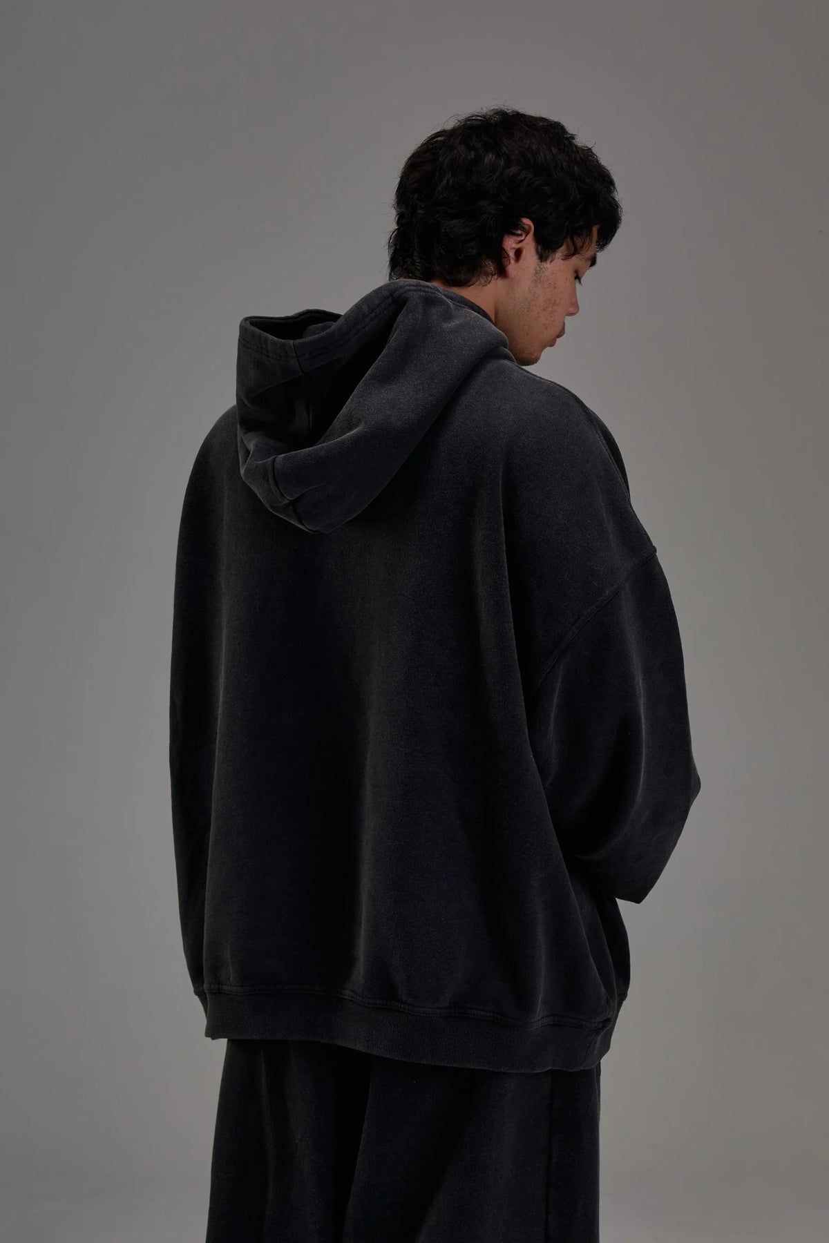 Controlled Insanity , Heavyweight Pull Over